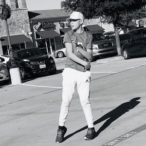 Meet your Posher, Braxton